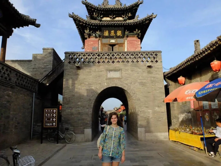 Ana在平遙游玩
