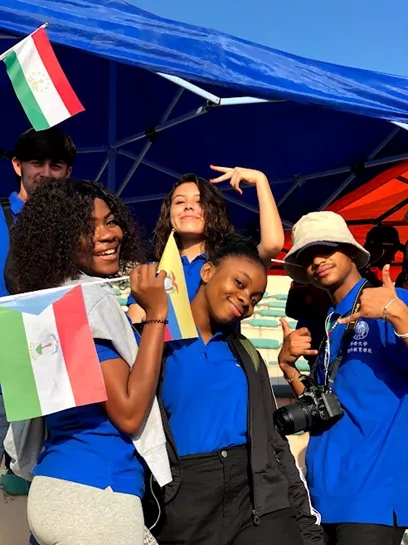 Attending my first sports day in China Camila參加體育競賽