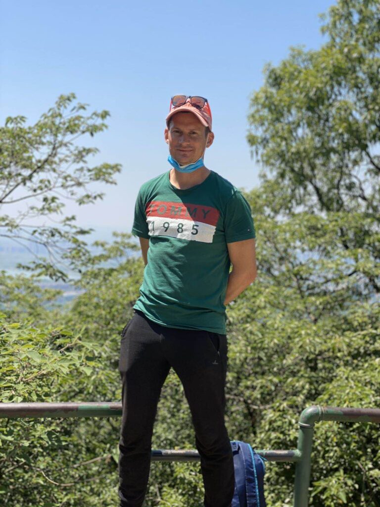 Mountain climbing in Hefei