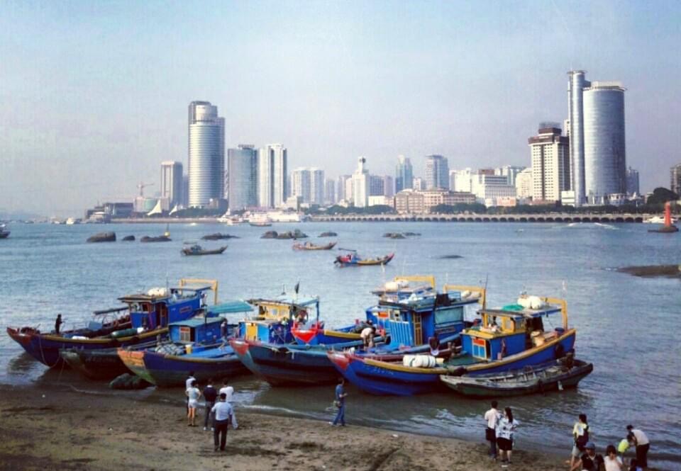 First time in Gulangyu. Sasha, my bridge to Xiamen, brought me there in the very first few days.