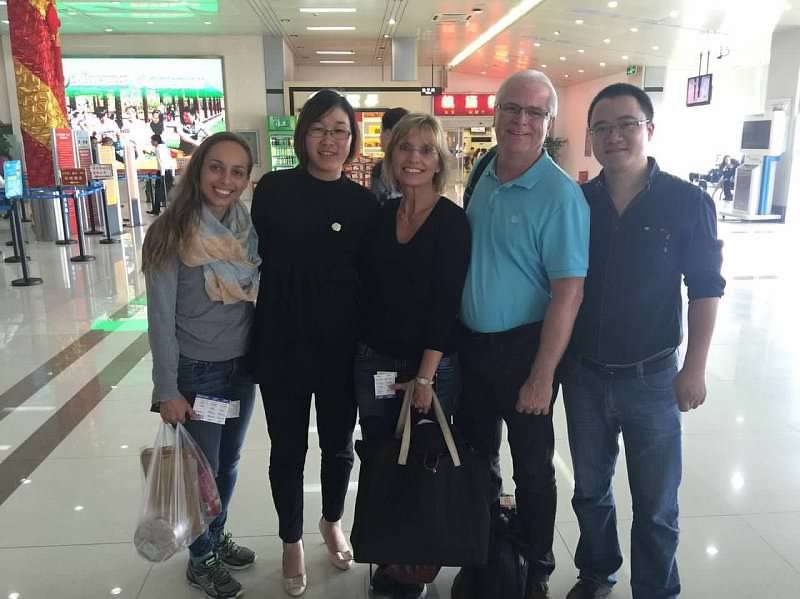 A photo together at the Nantong Airport before parting ways.