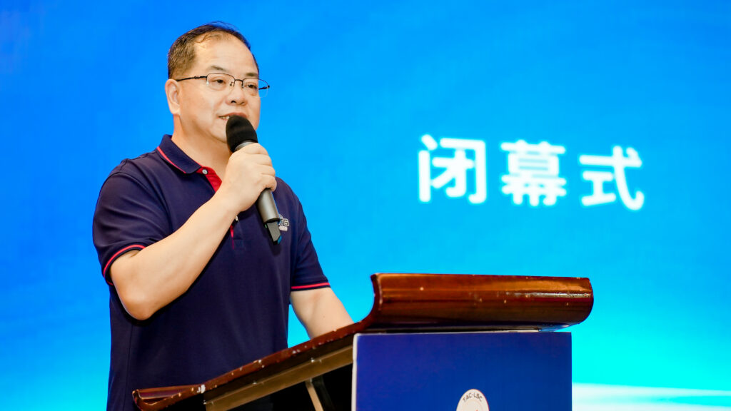 廈門精藝達(dá)翻譯服務(wù)有限公司總經(jīng)理韋忠和