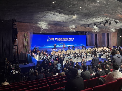 Simultaneous Interpretation