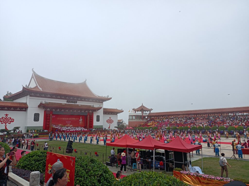 Simultaneous Interpretation